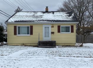 605 Jackson St, Mishawaka, IN 46544