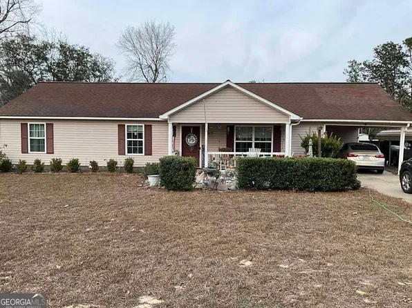 569 Bobcat Trl, Nicholls, GA 31554