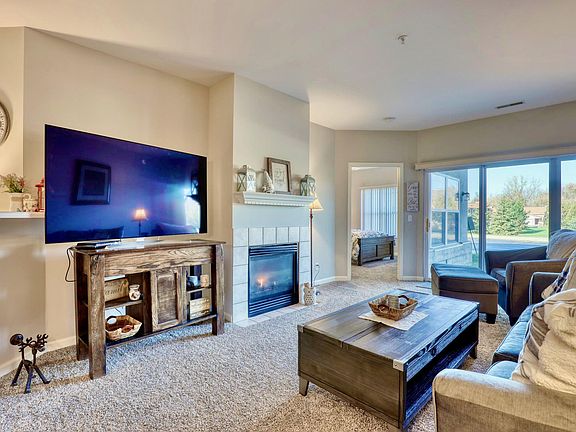 2nd image of N113W16241 Sylvan Cir Unit 105