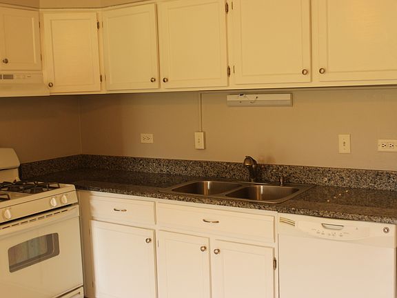 4th image of 120 Boardwalk St Unit Ge