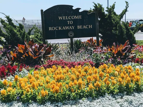 105-00 Shore Front Pkwy, Rockaway Park, NY 11694