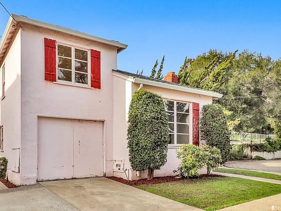 4th image of 2755 Barry Pl