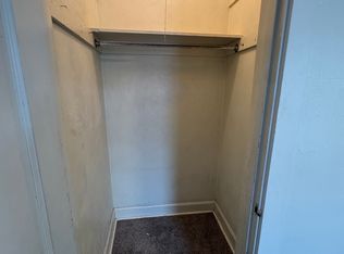 1622 Washington St #3, Davenport, IA 52804