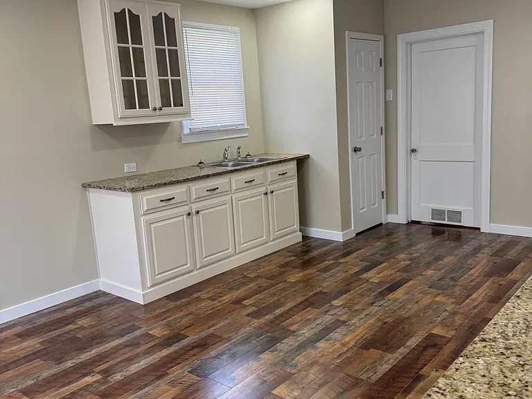 1700 Ridgefield Ave #F — Photo 18