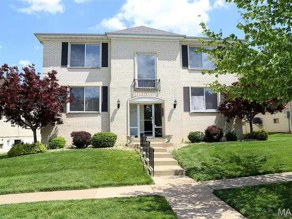 10017 Chardin Way APT 3, Saint Louis, MO 63128