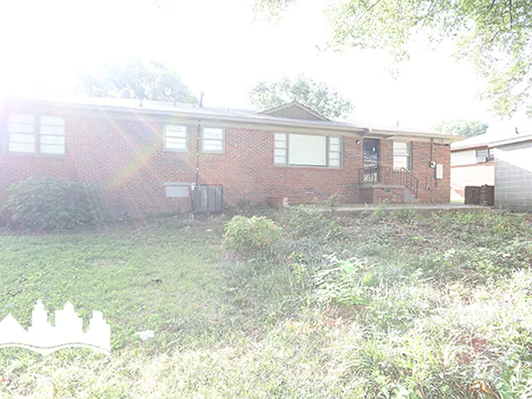 4057 Faronia Dr — Photo 15