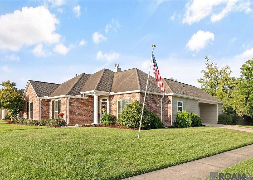 1st image of 1365 Woodway Dr