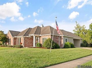 1365 Woodway Dr, Baton Rouge, LA 70816