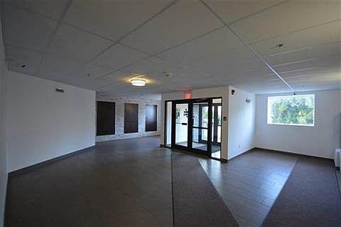 5th image of 5302 51st St