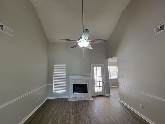 5th image of 1016 Durban Dr