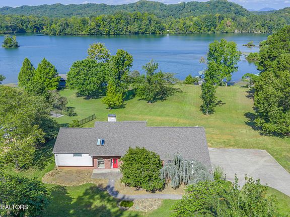 2nd image of 4209 Guinn Rd