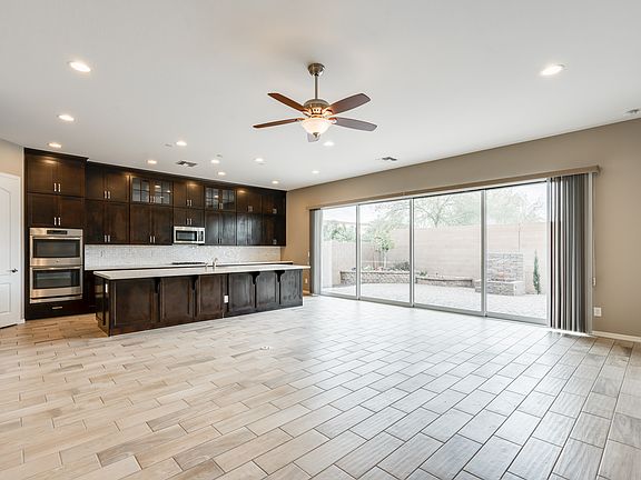 3rd image of 634 W Cantebria Dr