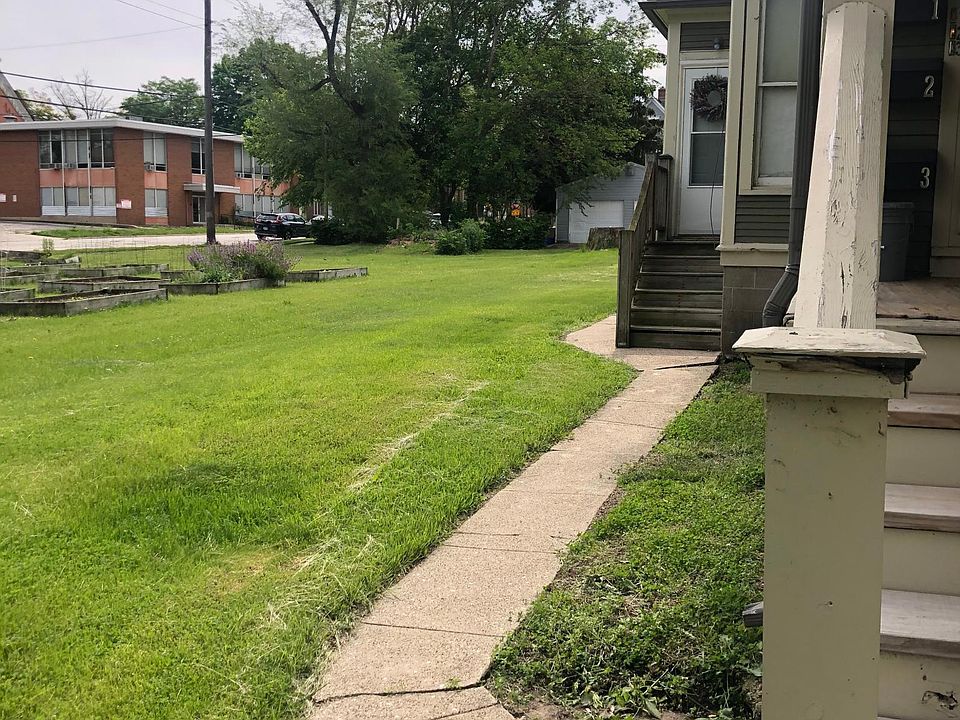 1st image of 310 S 1st St #2