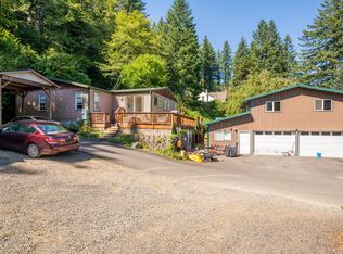 1043 NW Burch Ln, Toledo, OR