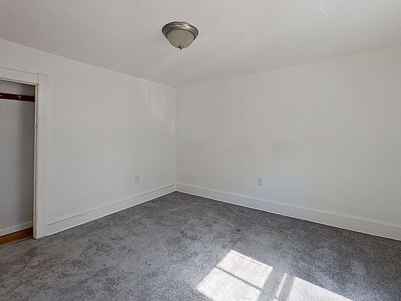5th image of 607 Chestnut St #B