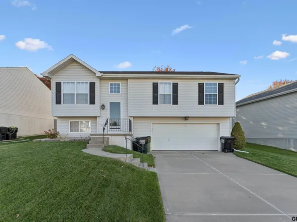 7910 S 159th St, Omaha, NE 68136