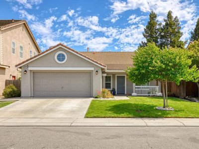 2672 Silver Bell Dr, Riverbank, CA, 95367