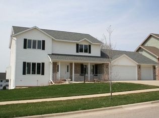 5860 Lexington St, Mc Farland, WI 53558