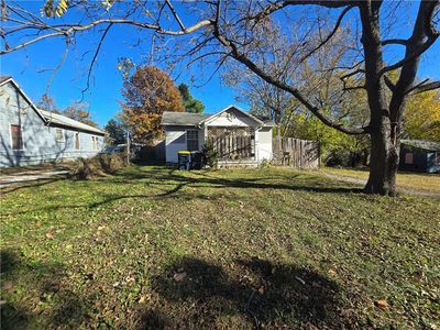 8315 Brooklyn Ave, Kansas City, MO, 64132