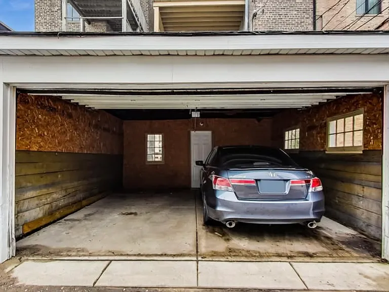 852 W Oakdale Ave #2 — Photo 16