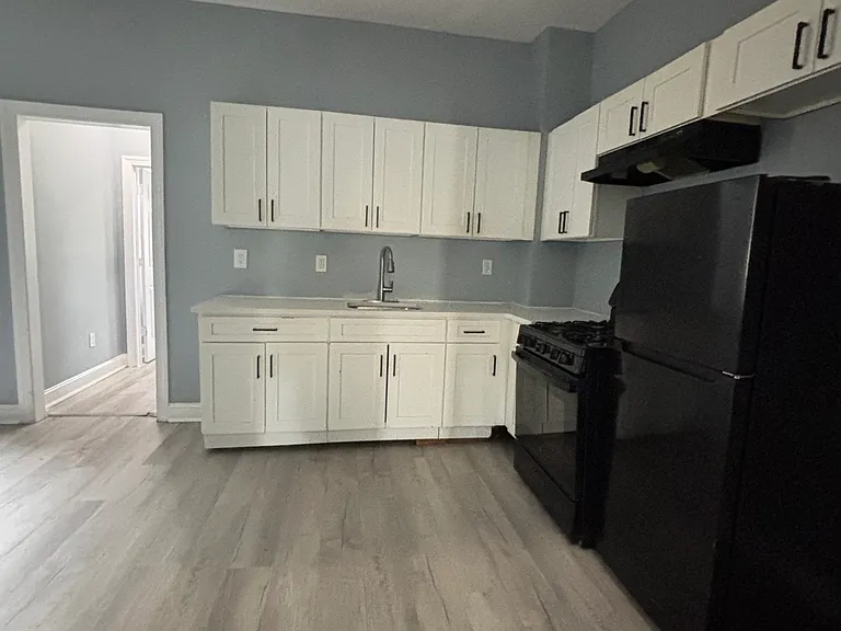 87 Dwight St #1 — Photo 3