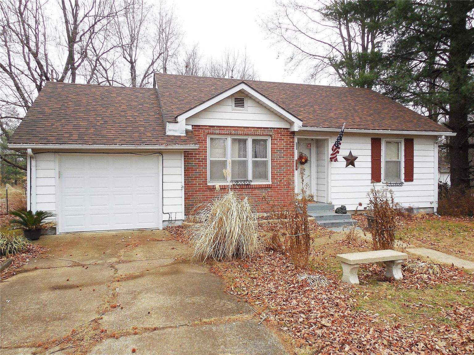 319 Aida St, Saint James, MO 65559 | Zillow