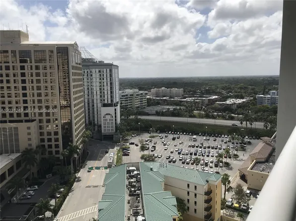 9055 SW 73rd Ct APT 1604, Miami, FL 33156