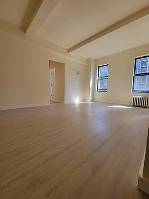 Rented by David Francis New York LLC | media 1