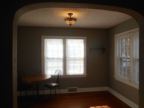 5th image of 3122 Sunnymede Ave