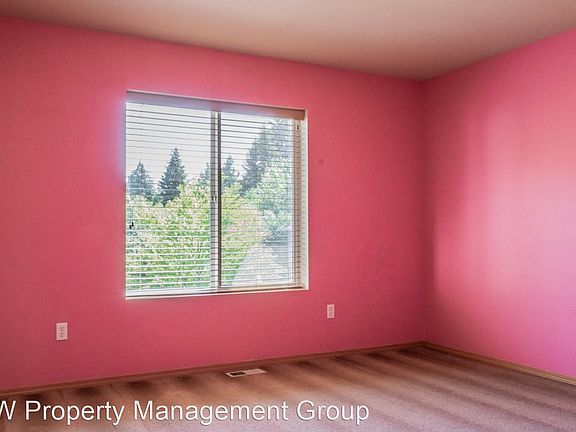 5th image of 7908 87th Ave NE