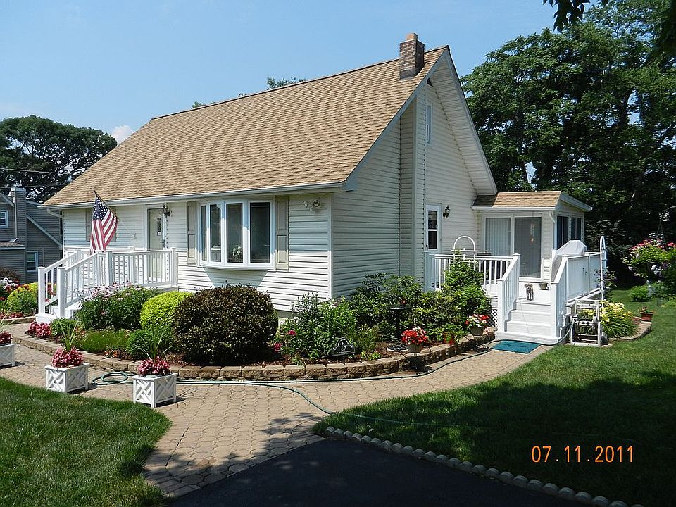 1st image of 67 Scotchtown Dr