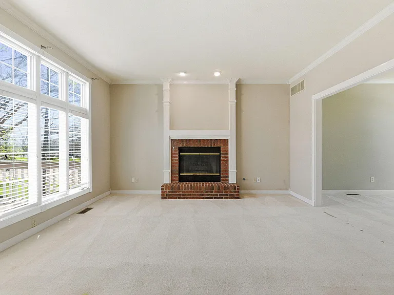 1110 Brookedale Ct — Photo 17