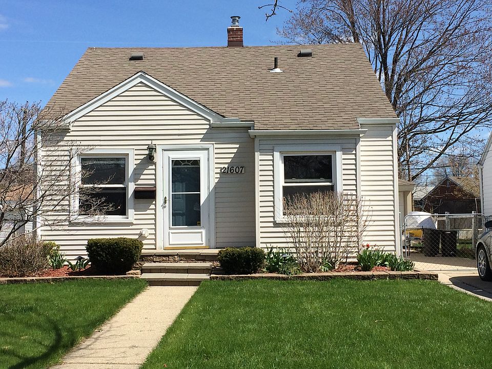 1st image of 21607 Colony St