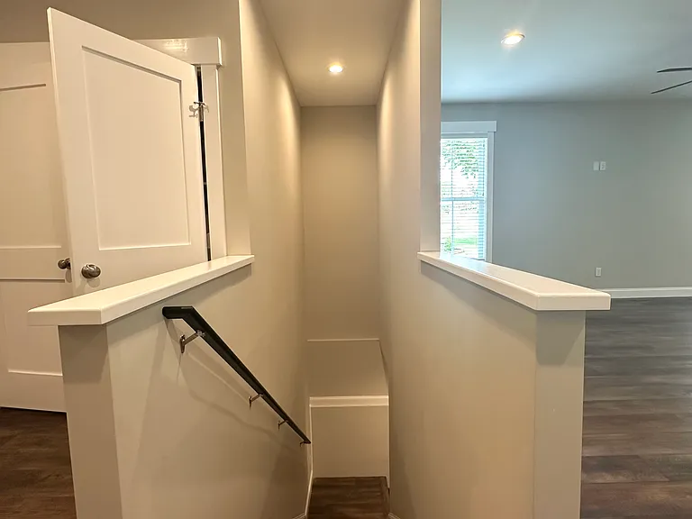 1012 Royal Summit Dr — Photo 16
