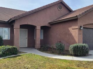 2407 Macau St, Bakersfield, CA