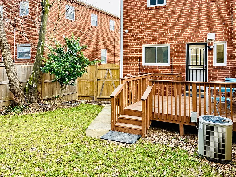 46 W Taylor Run Pkwy — Photo 16