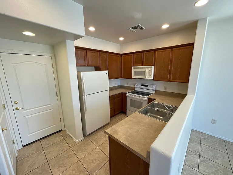 10890 E New Rock Ridge Dr — Photo 10