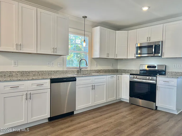 700 Abigail Taylor Dr #A — Photo 4