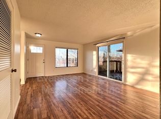 1212 SE Kane Dr #1212, Gresham, OR 97080