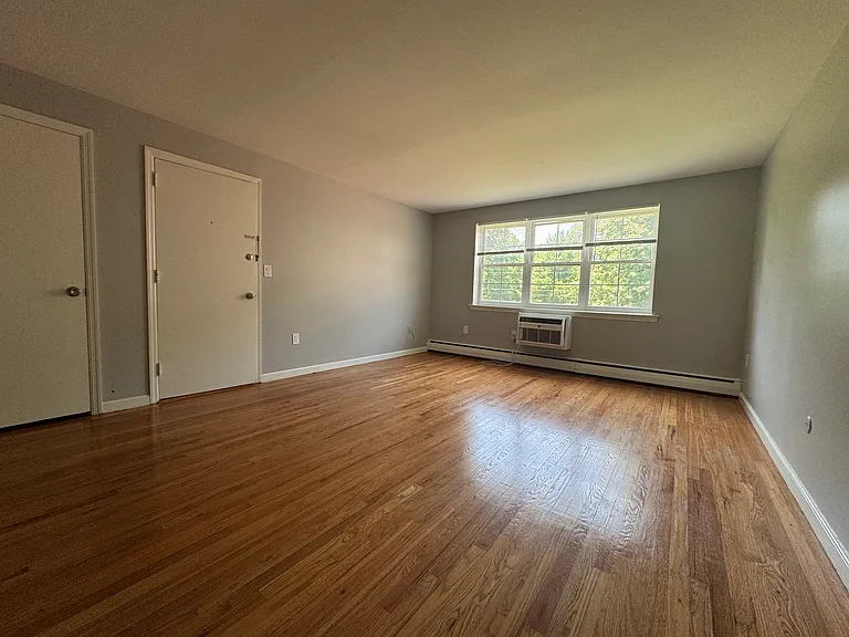 70 Folly Brook Blvd #3 — Photo 2