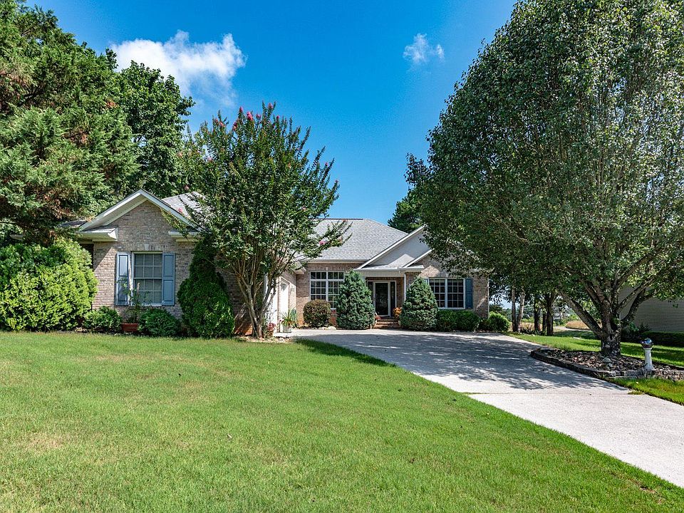 1st image of 303 Wewoka Ln
