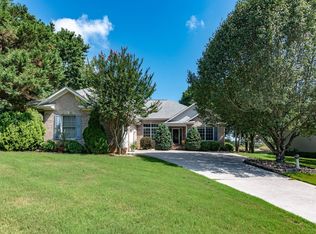 303 Wewoka Ln, Loudon, TN 37774