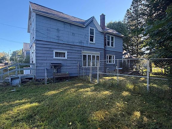 2nd image of 56944 Rockland St