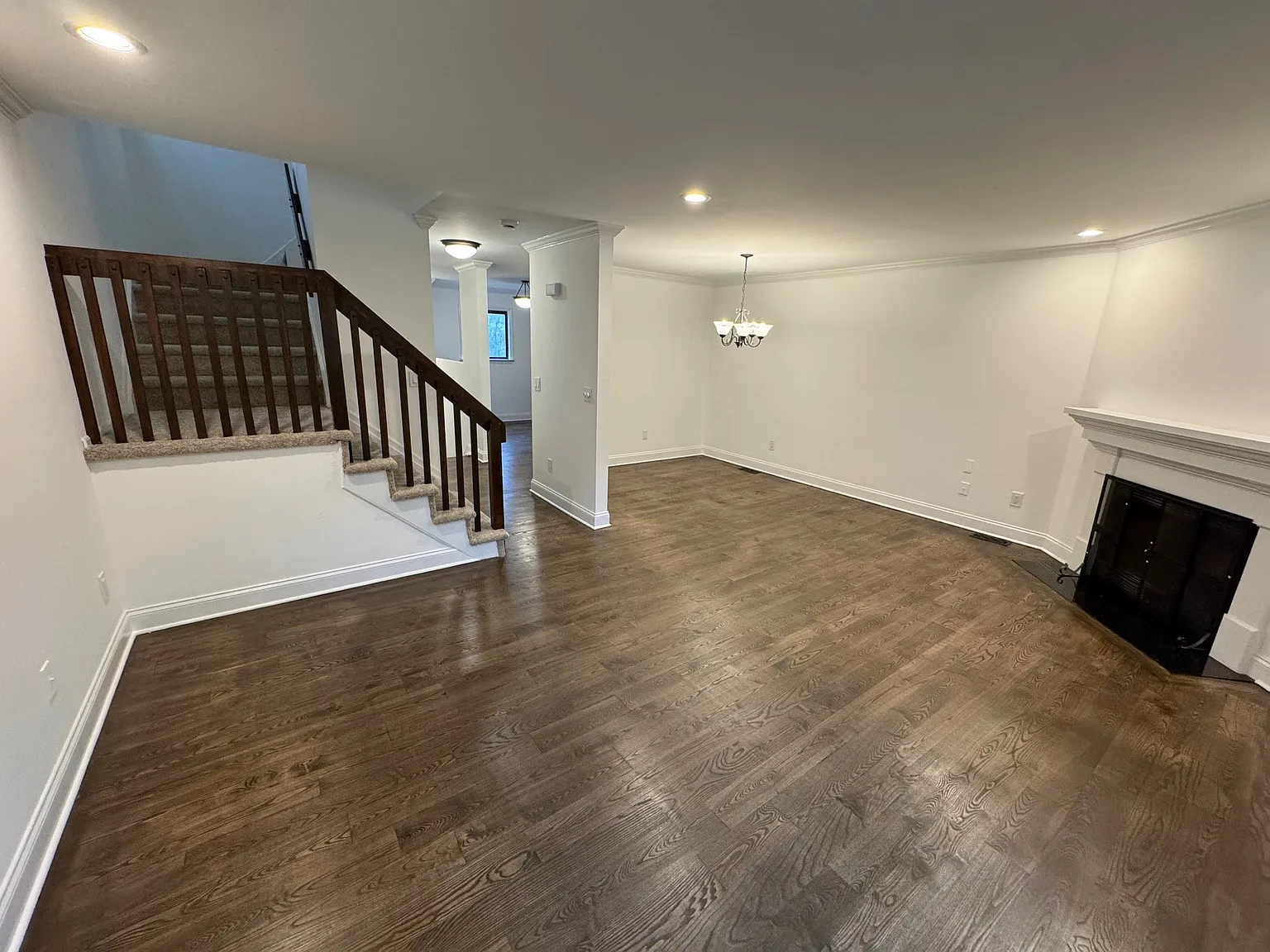 2 bed, 1290 sqft, $3,200 — Photo 4