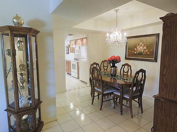 4th image of 12222 N PARADISE VILLAGE Parkway S #209