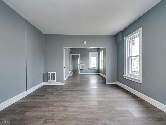 3rd image of 514 Wunder St