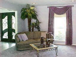 1st image of 403 Lombardy Dr