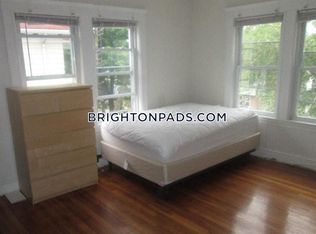 15 Radnor Rd FL 1ST, Brighton, MA 02135