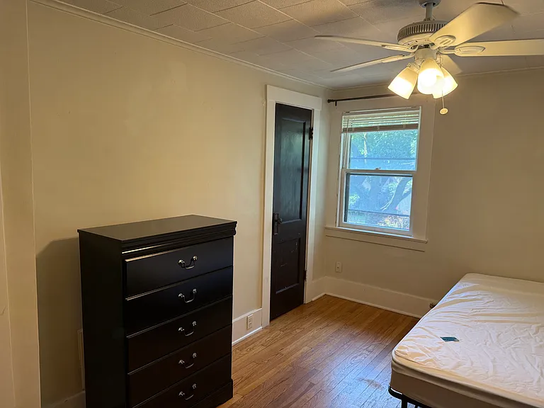 442 Congress Ave #80 — Photo 3
