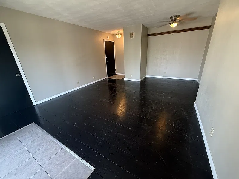 2 bed, 1.0 bath, 900 sqft, $940 — Photo 3